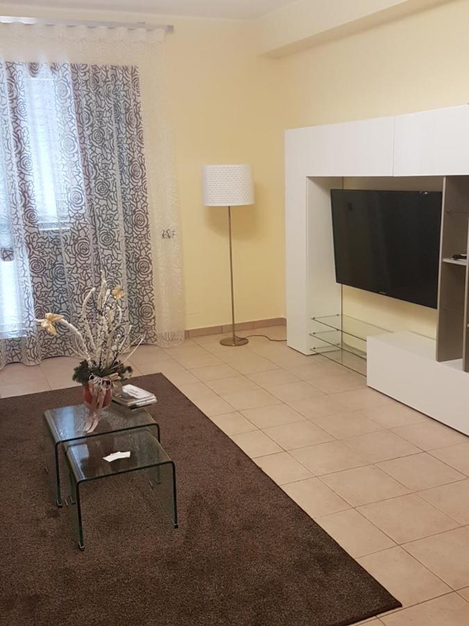 B&B Mary Grace Rossano Stazione Экстерьер фото
