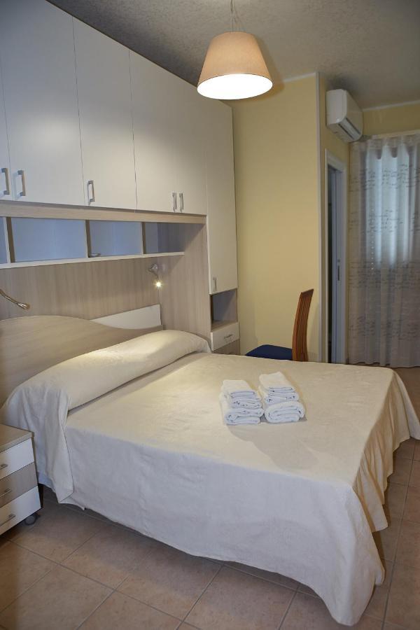 B&B Mary Grace Rossano Stazione Экстерьер фото
